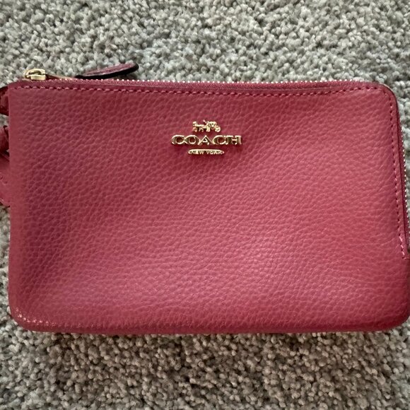 Coach Double Coin Purse Rose Colored (Rouge) - Picture 1 of 3